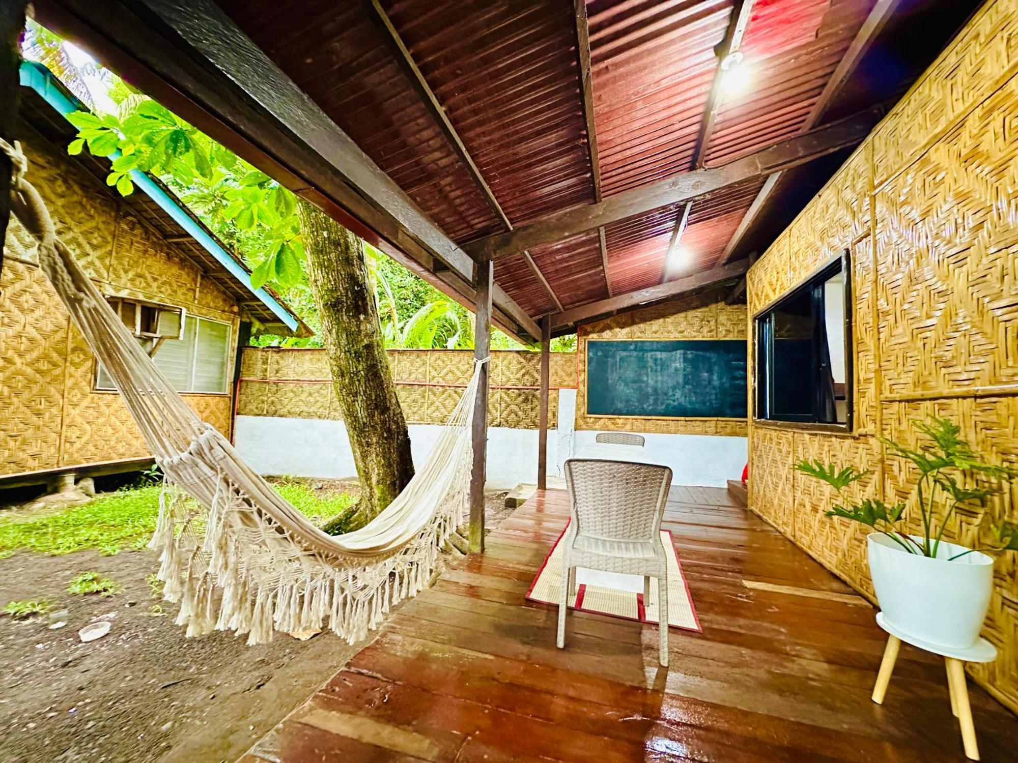 Playa Del Fuego Camiguin Beach Hostel & Resort Mambajao Zewnętrze zdjęcie