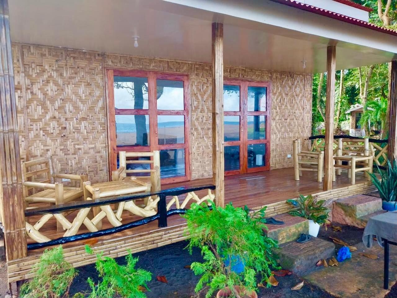 Playa Del Fuego Camiguin Beach Hostel & Resort Mambajao Zewnętrze zdjęcie