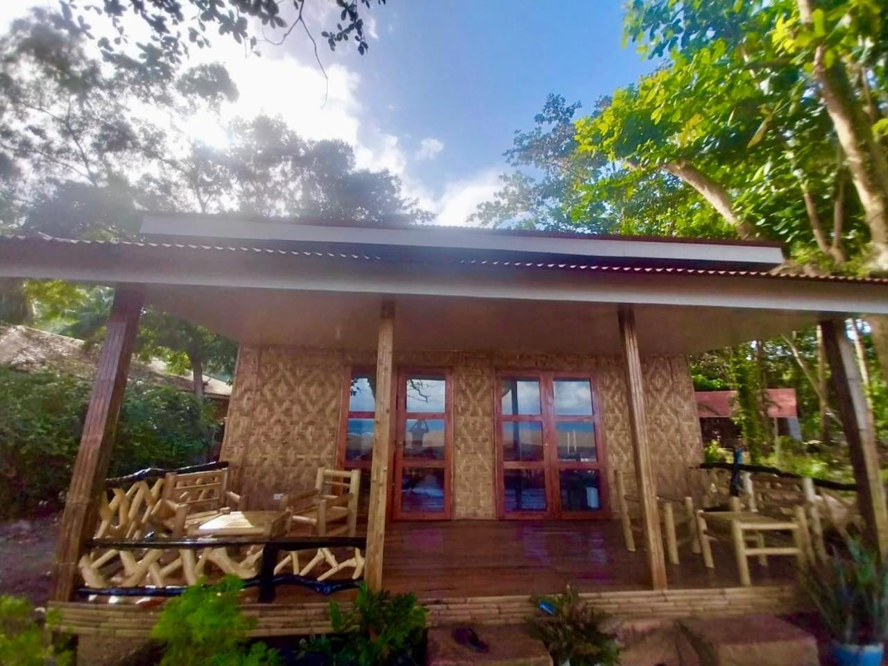 Playa Del Fuego Camiguin Beach Hostel & Resort Mambajao Zewnętrze zdjęcie