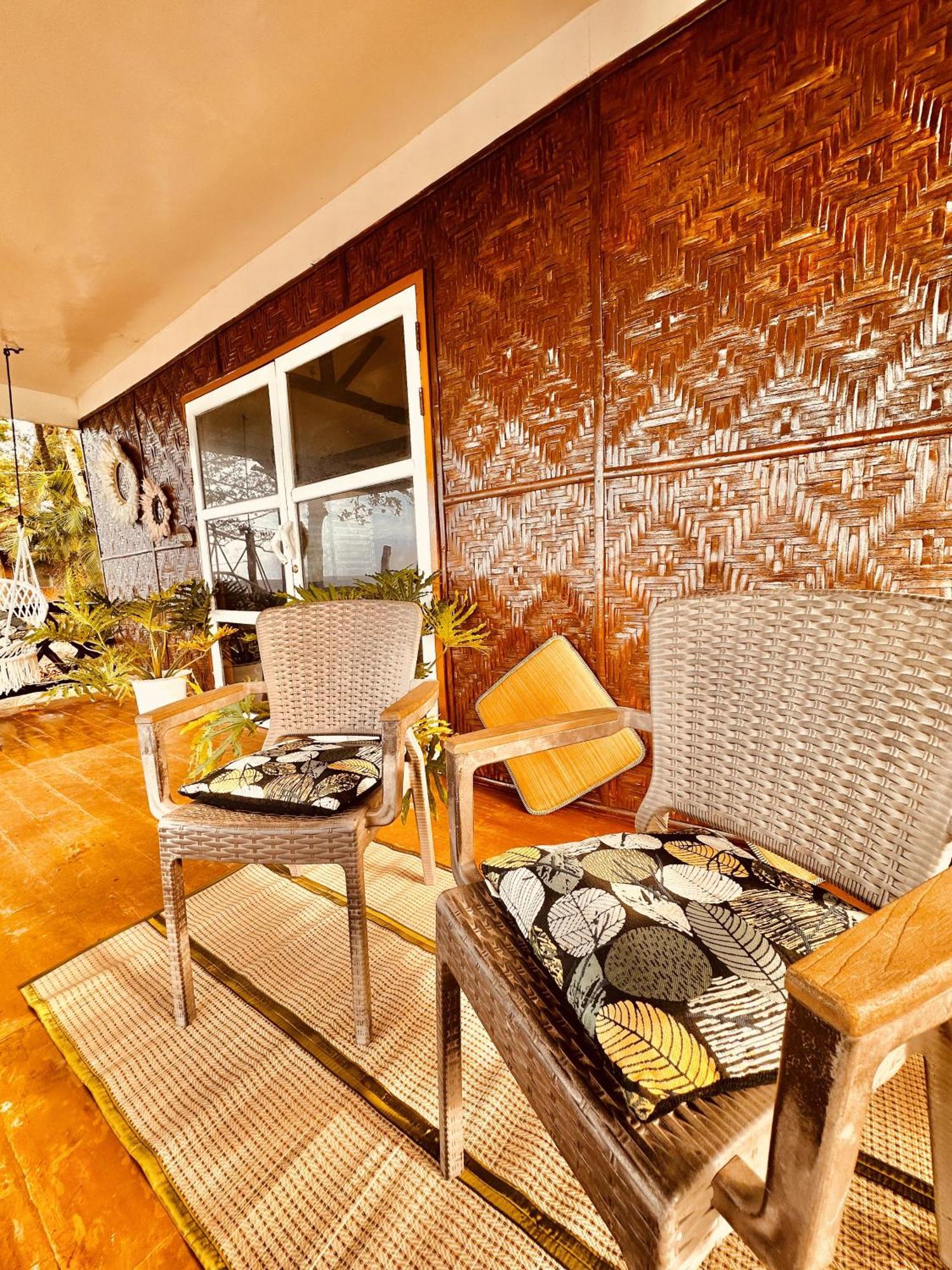 Playa Del Fuego Camiguin Beach Hostel & Resort Mambajao Zewnętrze zdjęcie