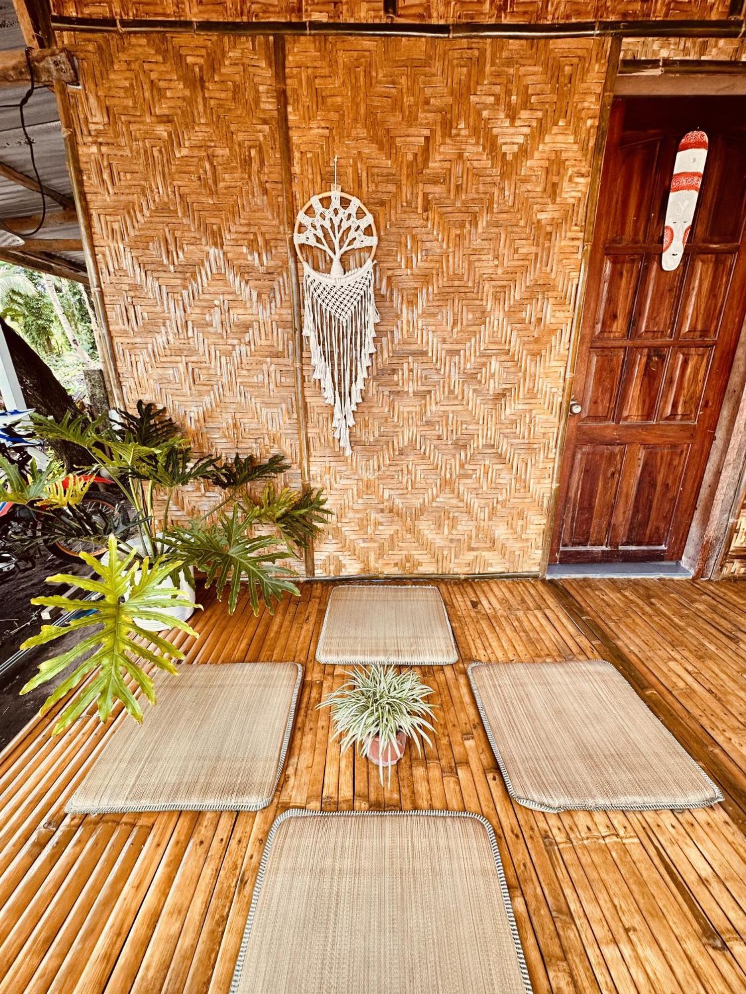 Playa Del Fuego Camiguin Beach Hostel & Resort Mambajao Zewnętrze zdjęcie